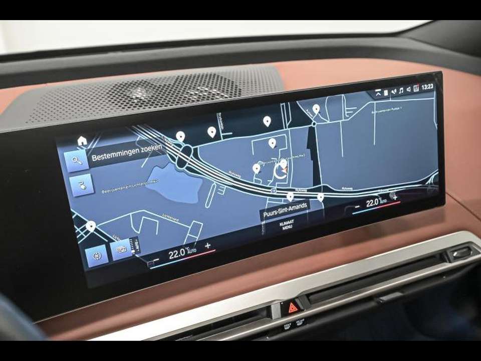 BMW iX - Imagem 14