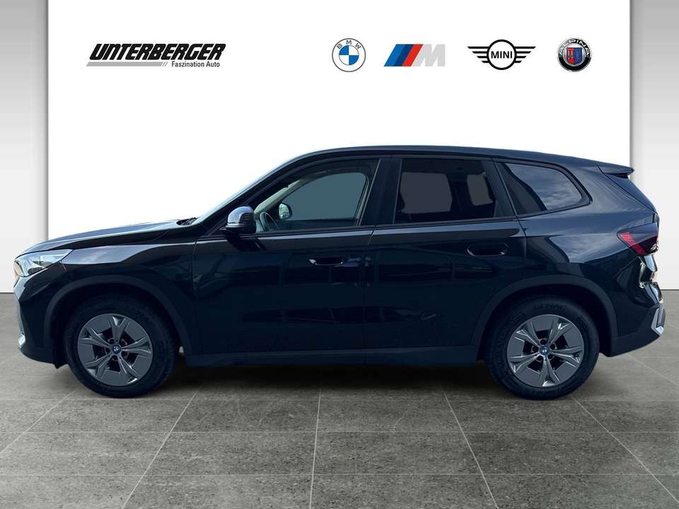 BMW iX1 - Imagem 3