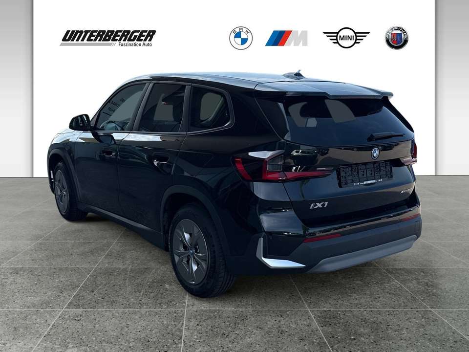 BMW iX1 - Imagem 4
