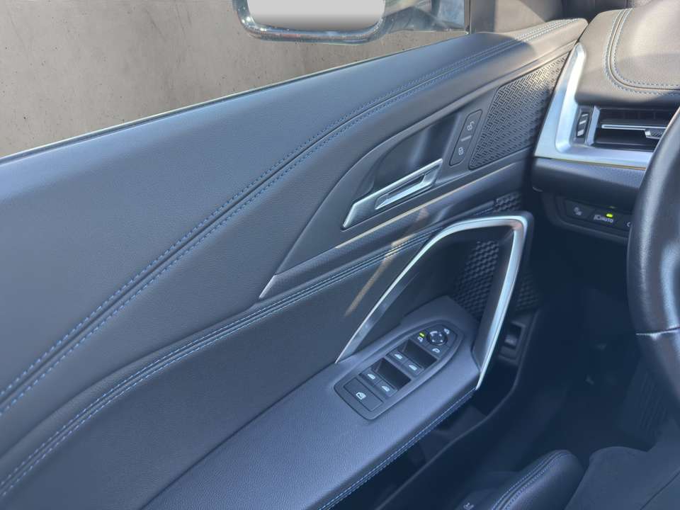 BMW iX1 - Imagem 13