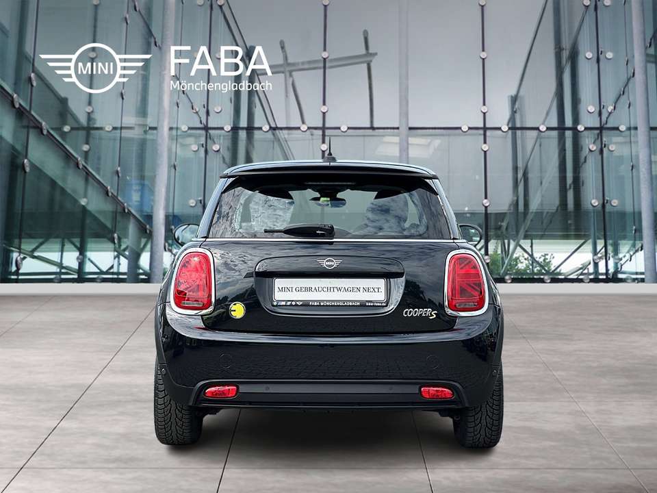 MINI Cooper SE - Imagem 3