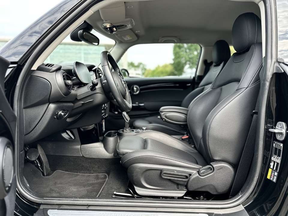 MINI Cooper SE - Imagem 10
