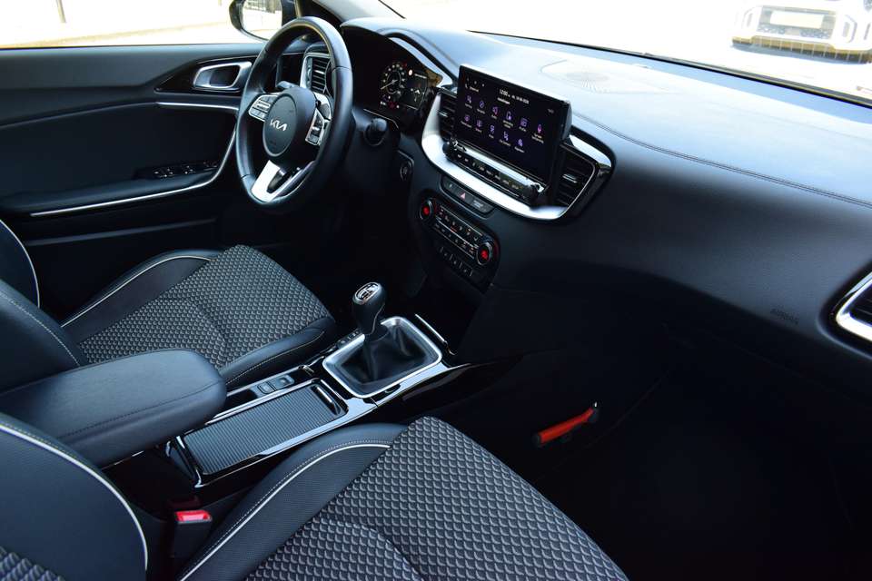 Kia Ceed SW / cee'd SW - Imagem 19