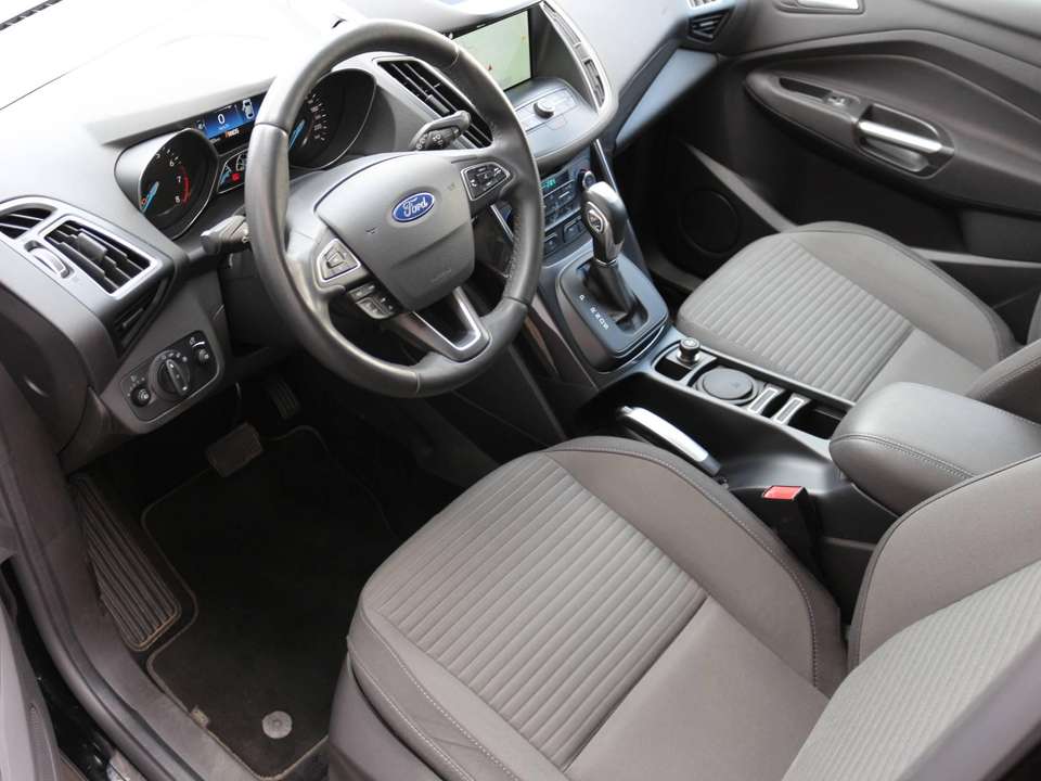 Ford C-Max - Imagem 10