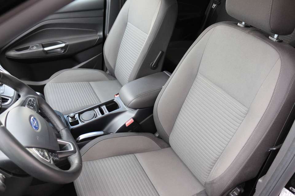 Ford C-Max - Imagem 11