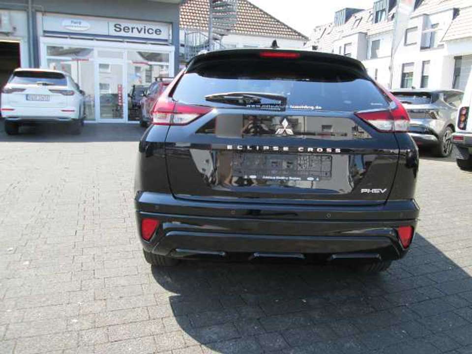 Mitsubishi Eclipse Cross - Imagem 7