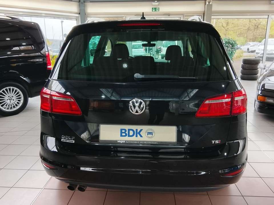 Volkswagen Golf Sportsvan - Imagem 8