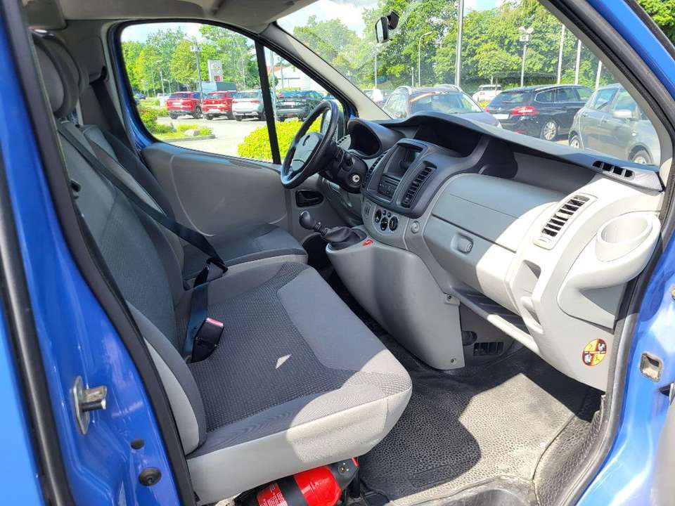 Opel Vivaro - Imagem 14