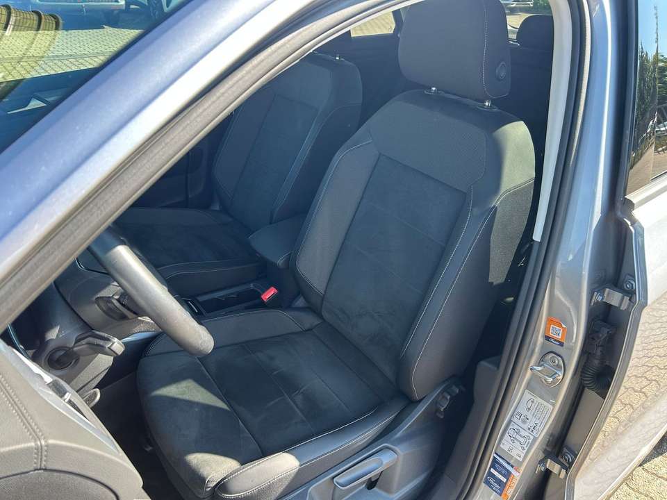 Volkswagen T-Roc - Imagem 9