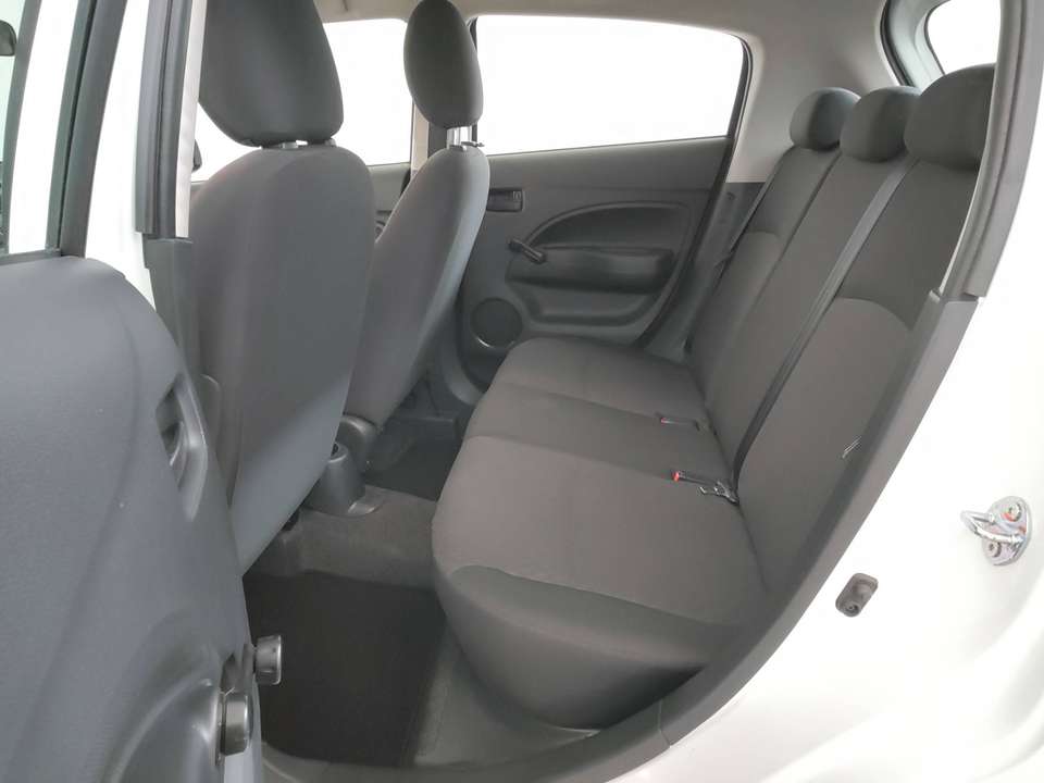 Mitsubishi Space Star - Imagem 6