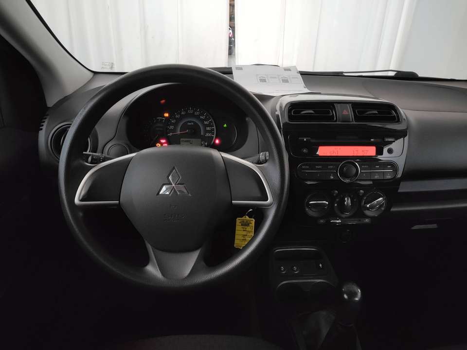 Mitsubishi Space Star - Imagem 10