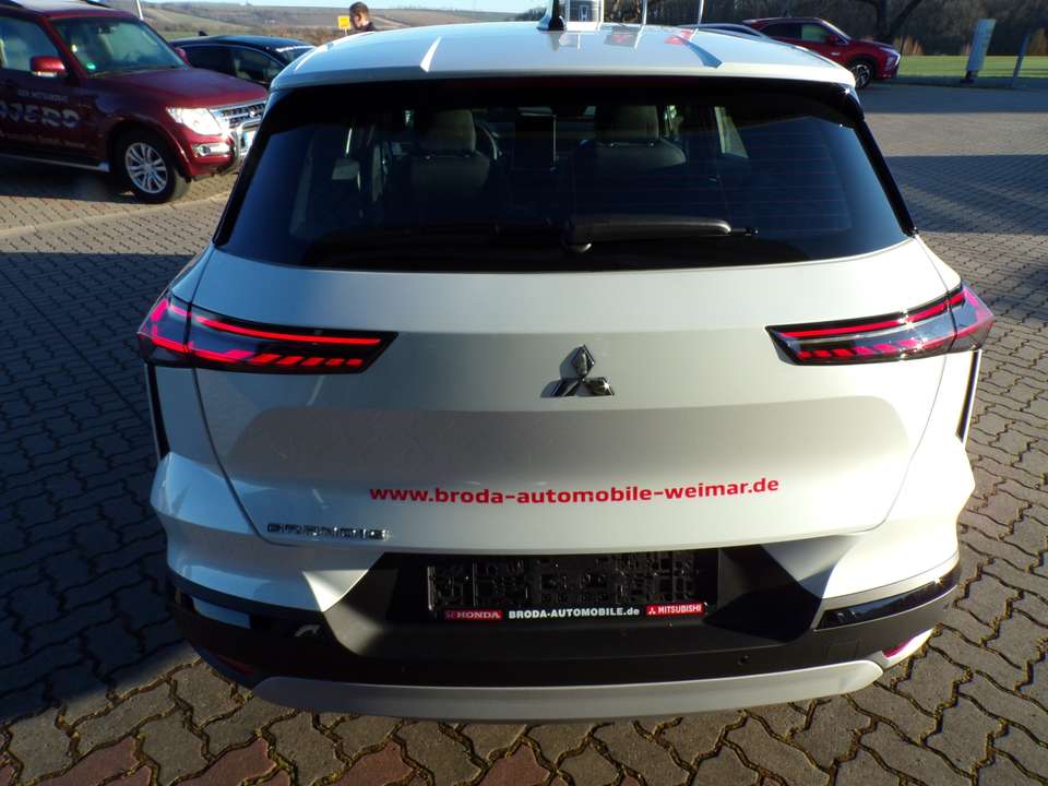 Mitsubishi Grandis - Imagem 6