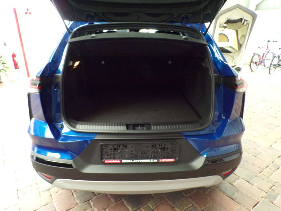 Mitsubishi Grandis - Imagem 7