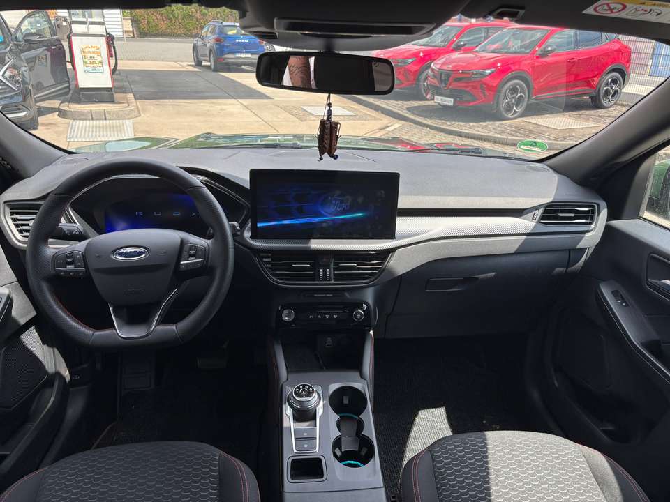 Ford Kuga - Imagem 10