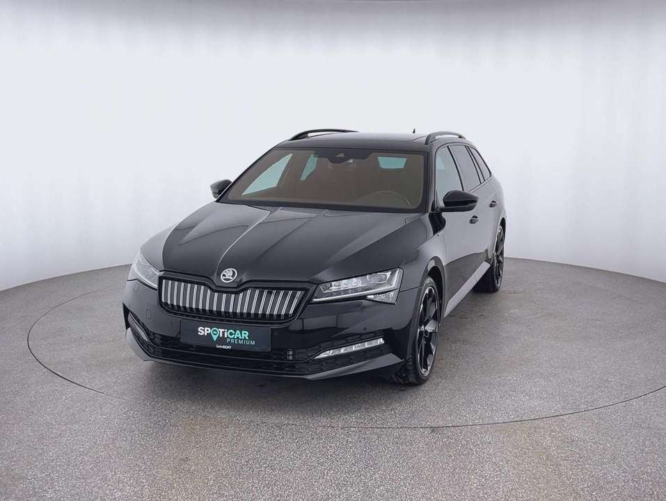 Skoda Superb - Imagem 1