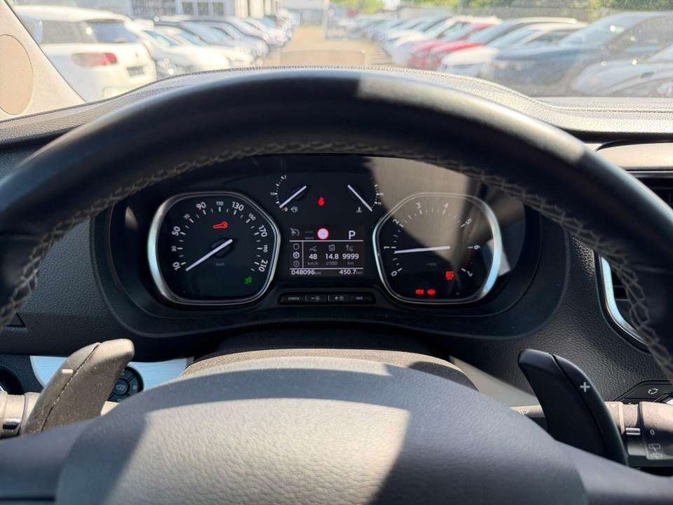 Opel Zafira Life - Imagem 12
