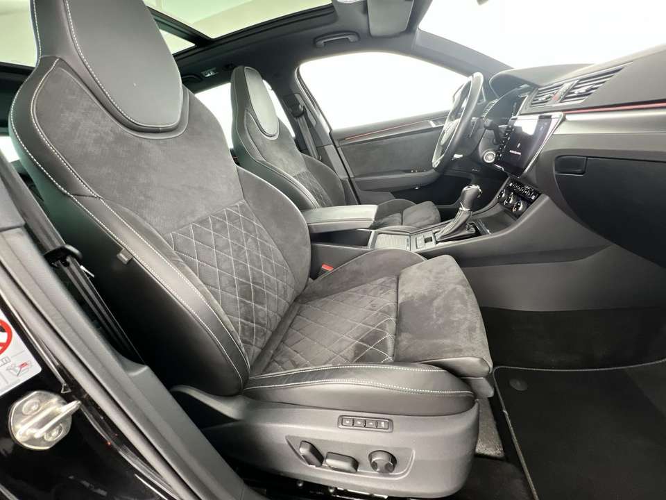 Skoda Superb - Imagem 9