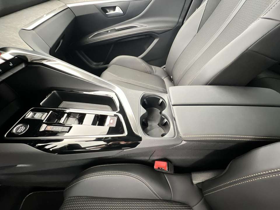 Peugeot 3008 - Imagem 14