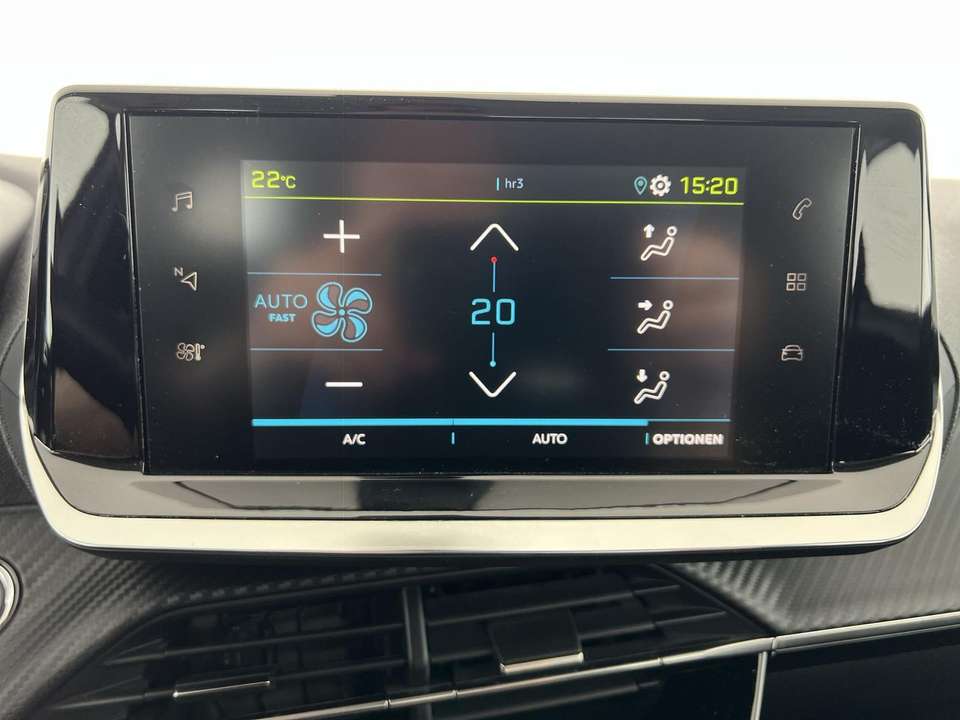 Peugeot e-2008 - Imagem 12