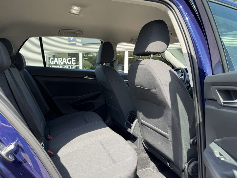 Volkswagen Golf - Imagem 8