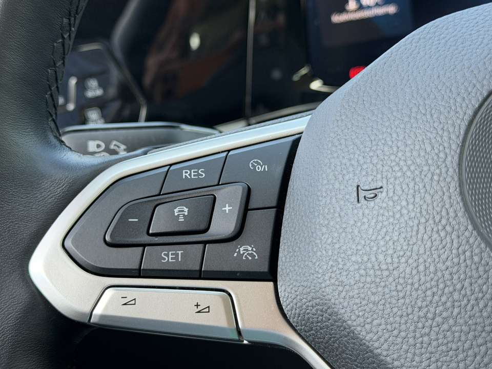 Volkswagen Golf - Imagem 15