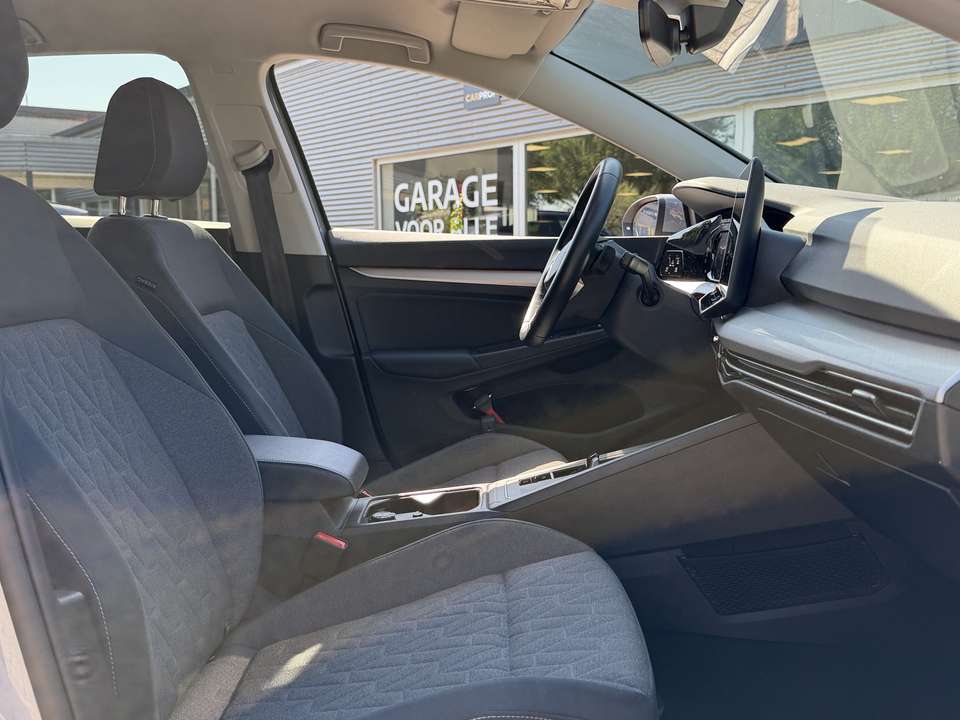 Volkswagen Golf - Imagem 8