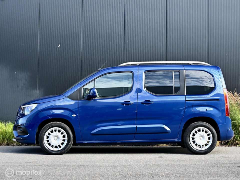 Opel Combo - Imagem 2