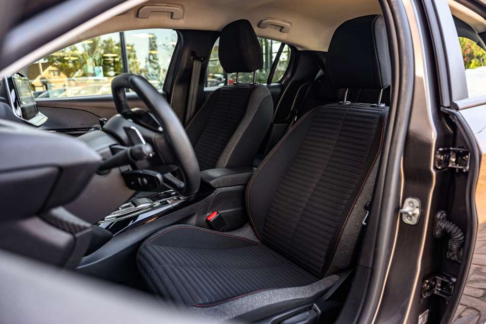 Peugeot 208 - Imagem 14