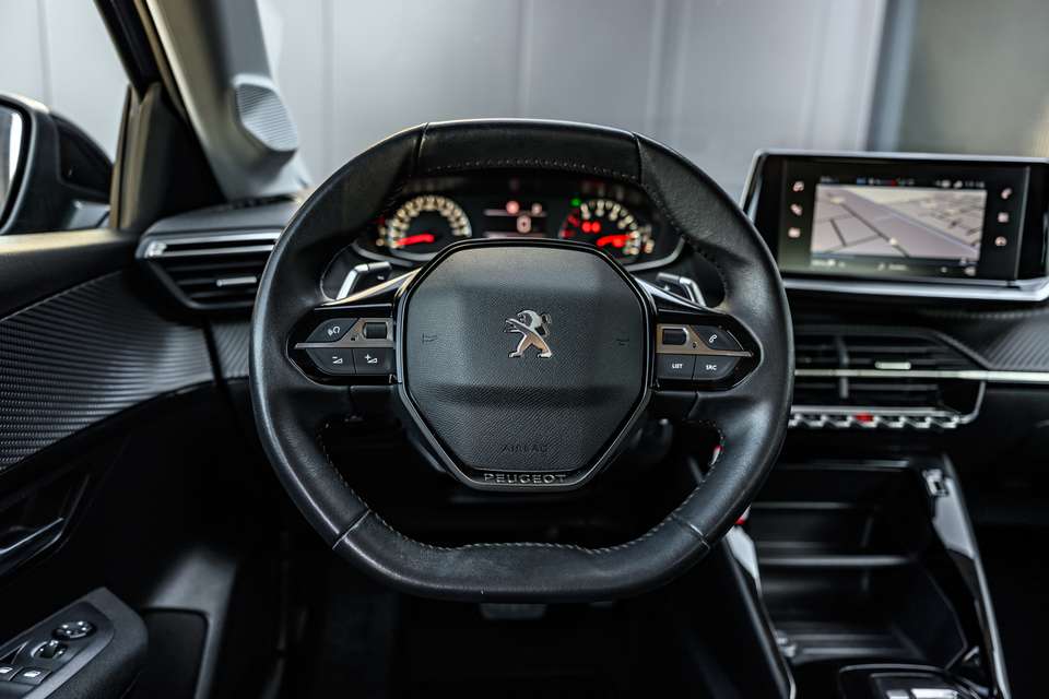 Peugeot 208 - Imagem 15
