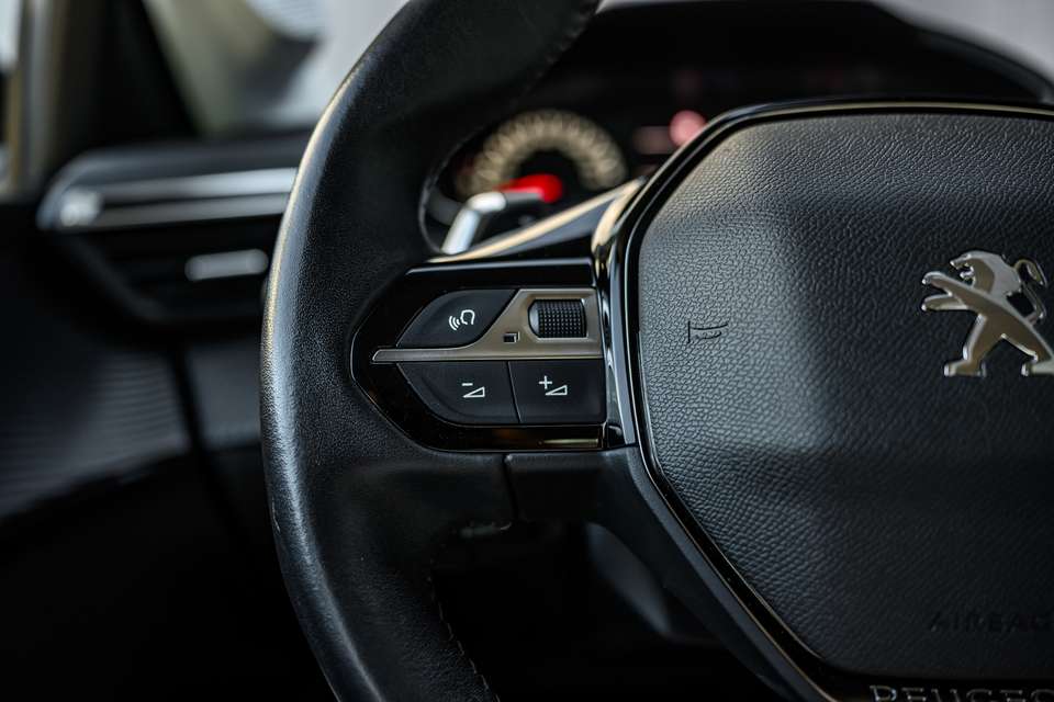 Peugeot 208 - Imagem 16