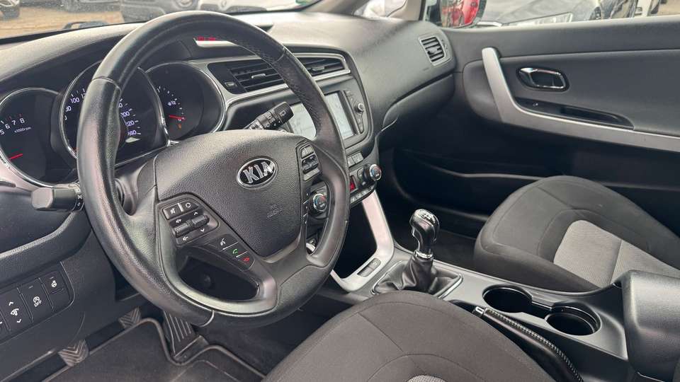 Kia ProCeed / pro_cee'd - Imagem 11