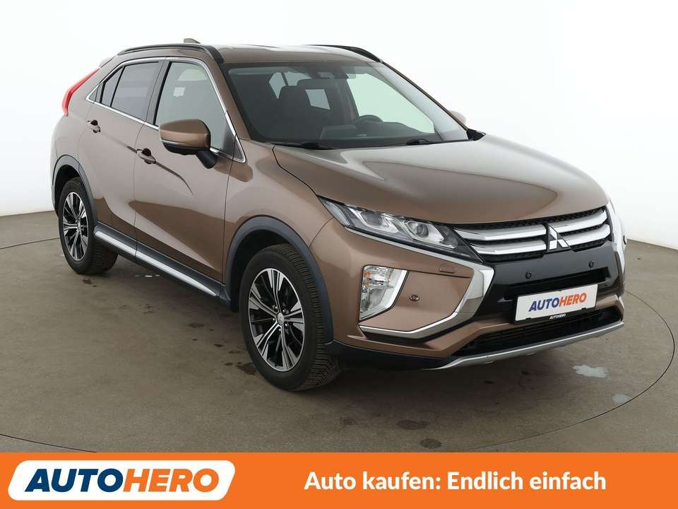 Mitsubishi Eclipse Cross - Imagem 8