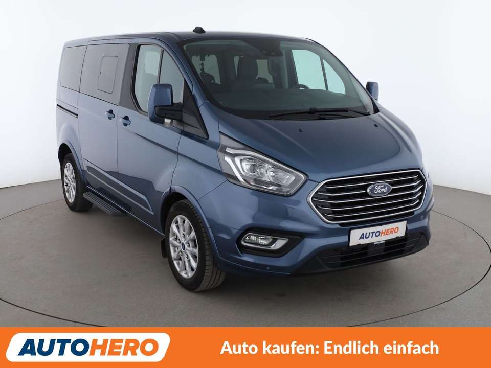 Ford Tourneo Custom - Imagem 8