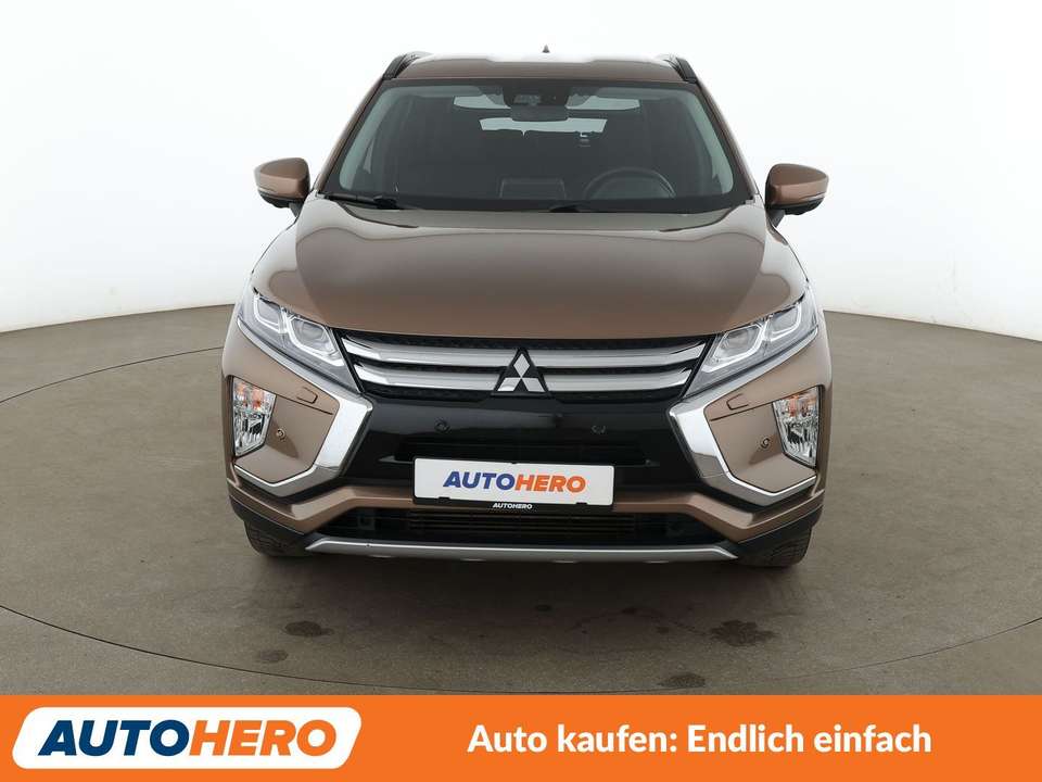 Mitsubishi Eclipse Cross - Imagem 9