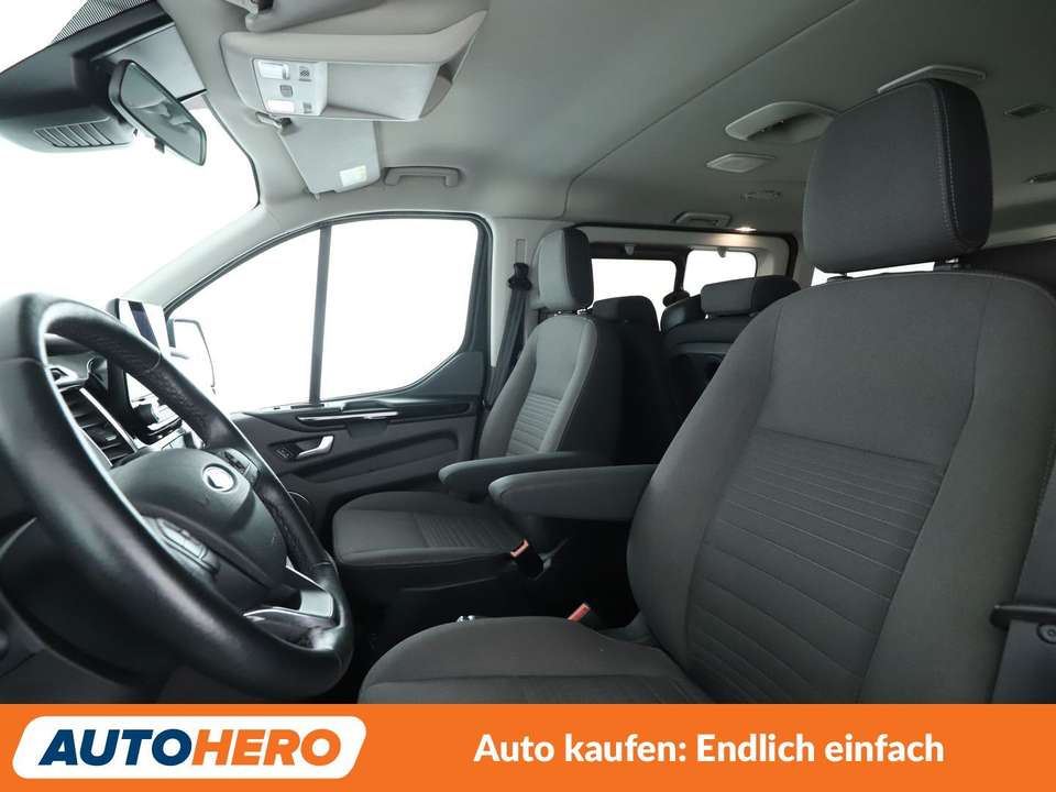 Ford Tourneo Custom - Imagem 10