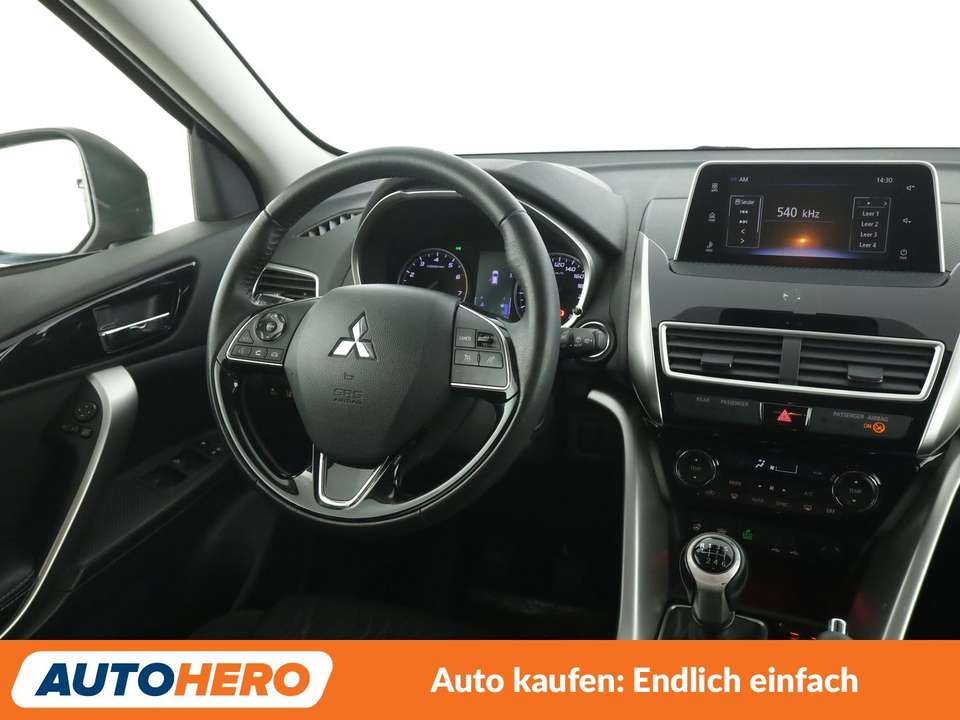 Mitsubishi Eclipse Cross - Imagem 13