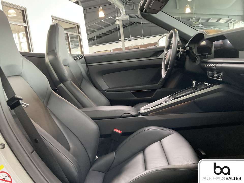 Porsche 992 - Imagem 9