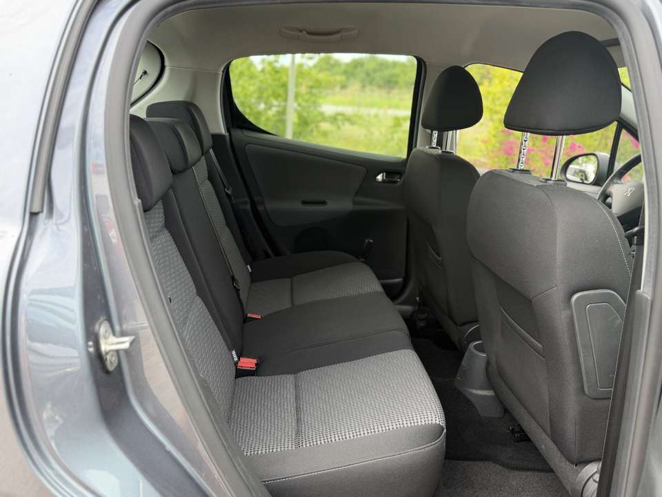 Peugeot 207 - Imagem 12