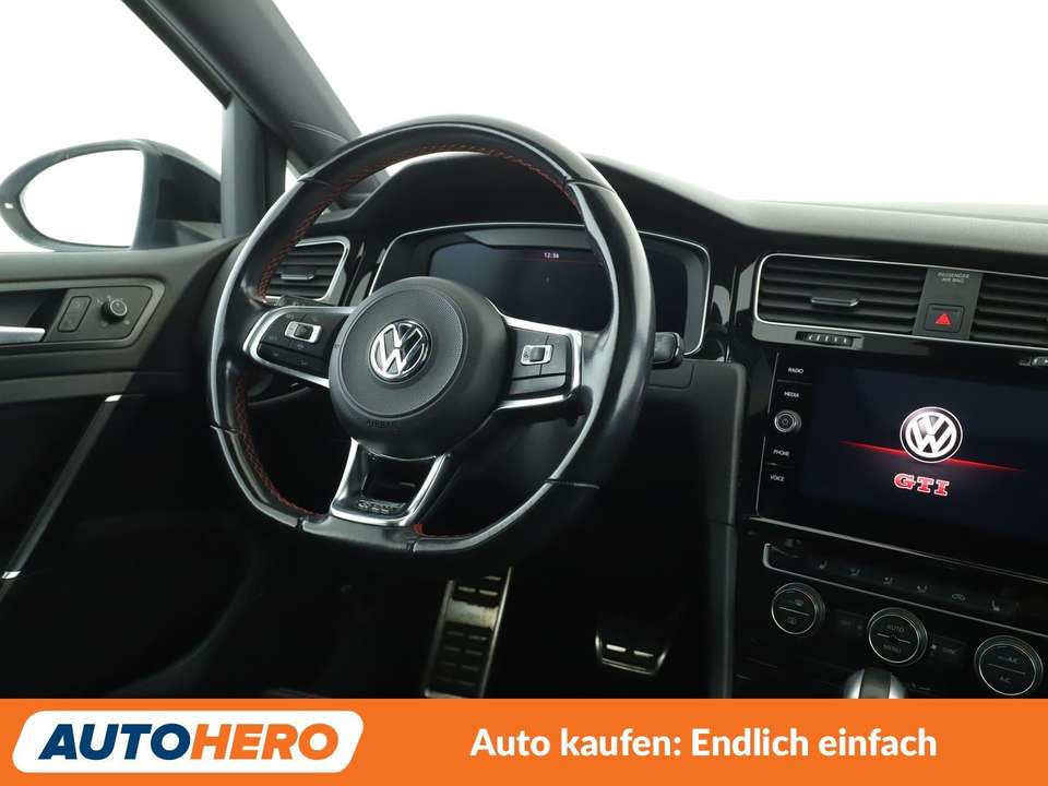 Volkswagen Golf GTI - Imagem 13