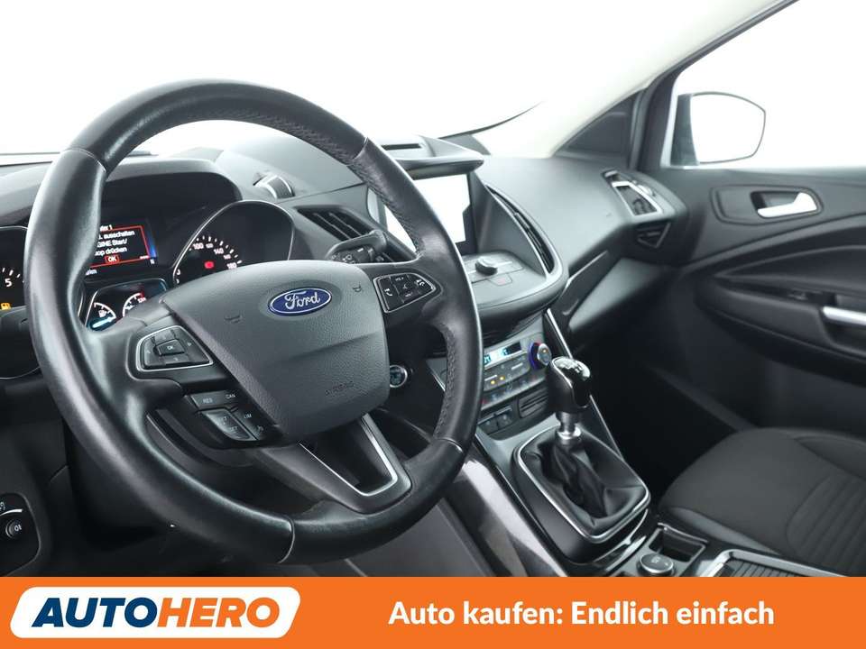 Ford Kuga - Imagem 11
