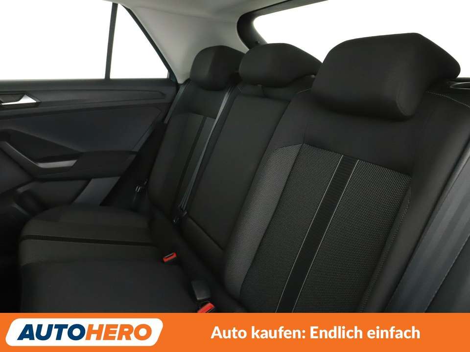 Volkswagen T-Roc - Imagem 14