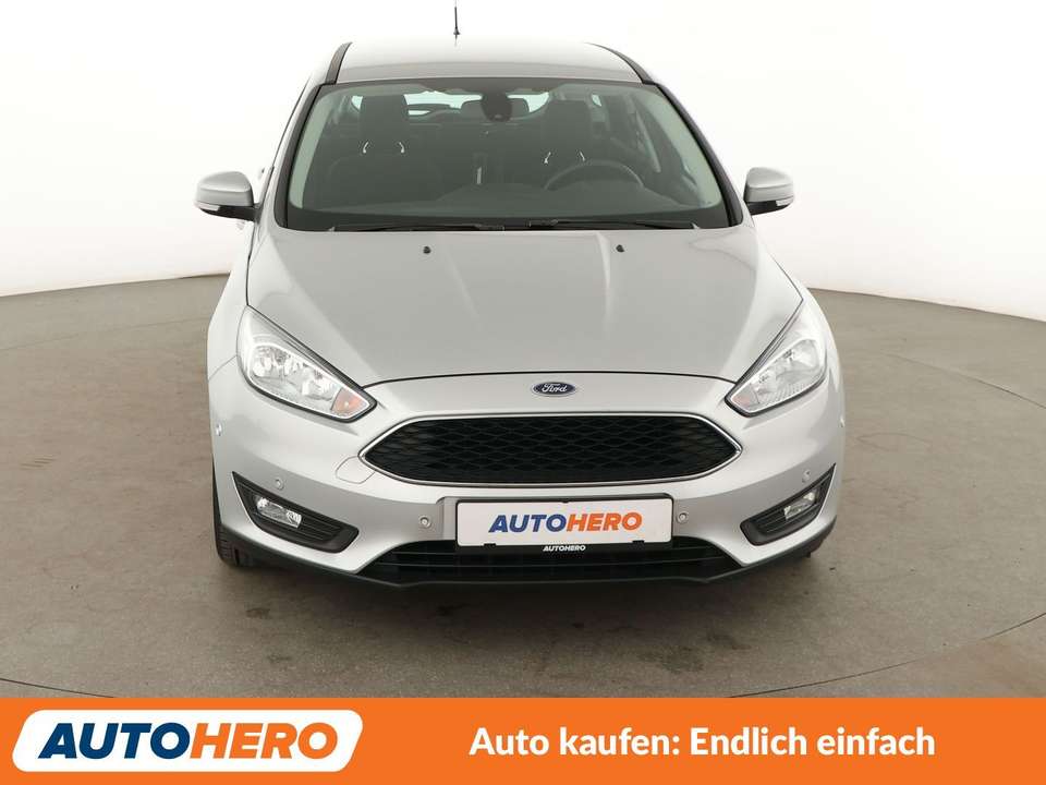 Ford Focus - Imagem 9