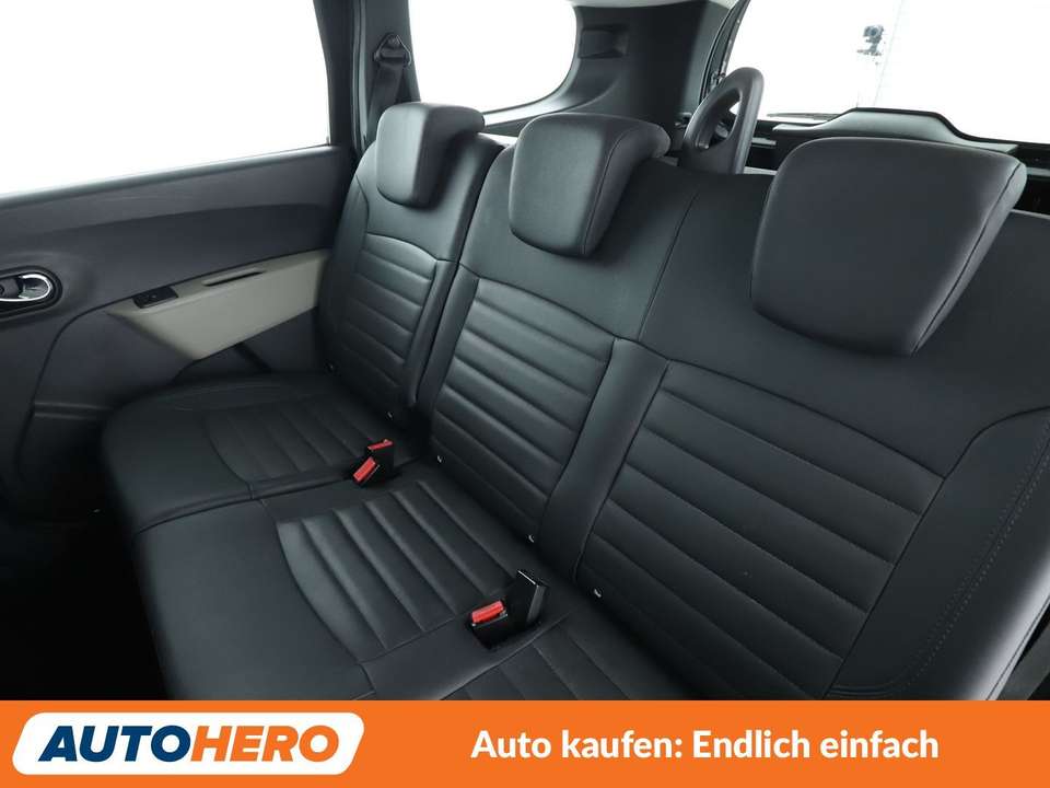 Dacia Lodgy - Imagem 14