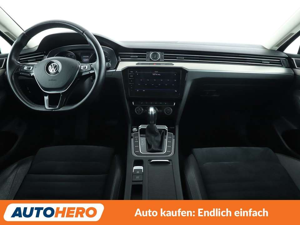 Volkswagen Passat - Imagem 12