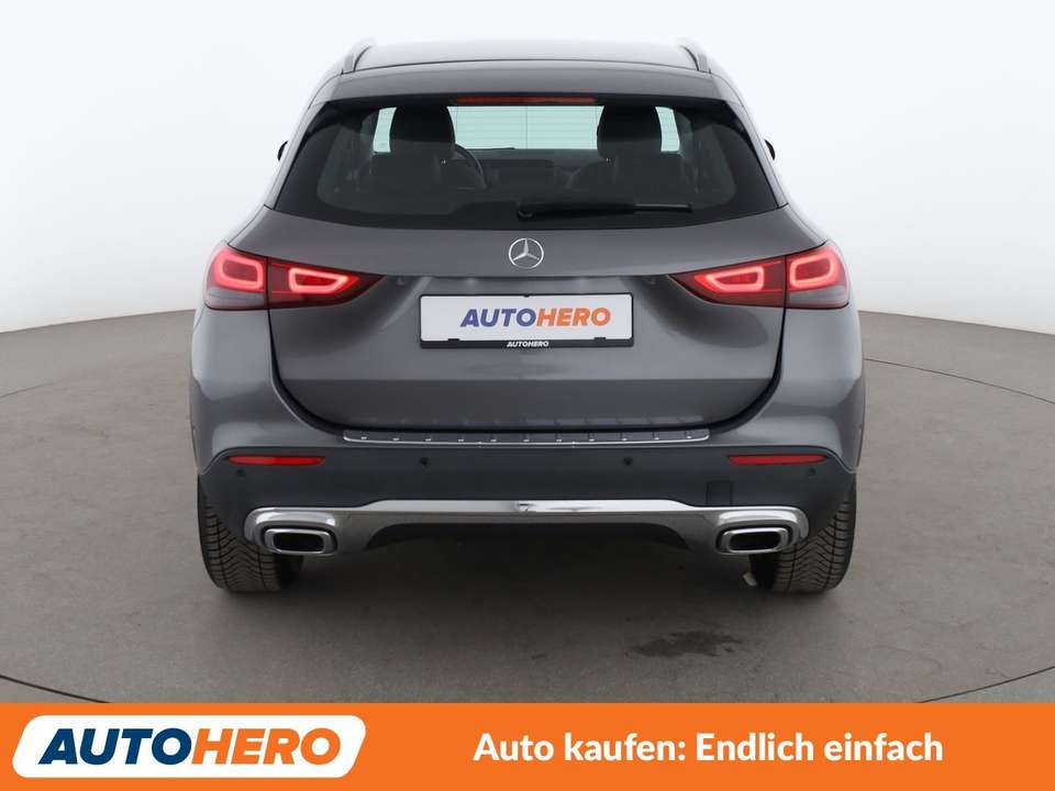 Mercedes-Benz GLA 200 - Imagem 5