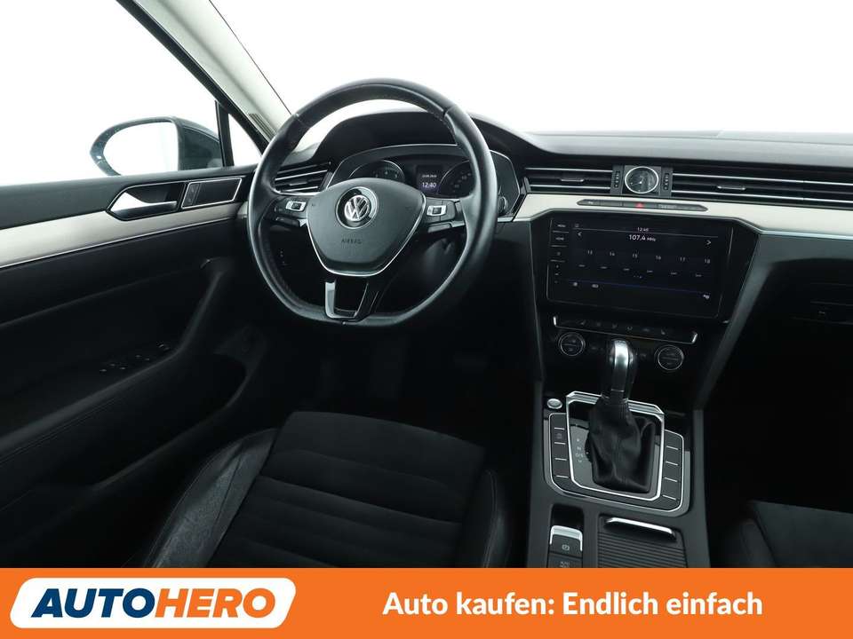 Volkswagen Passat - Imagem 13