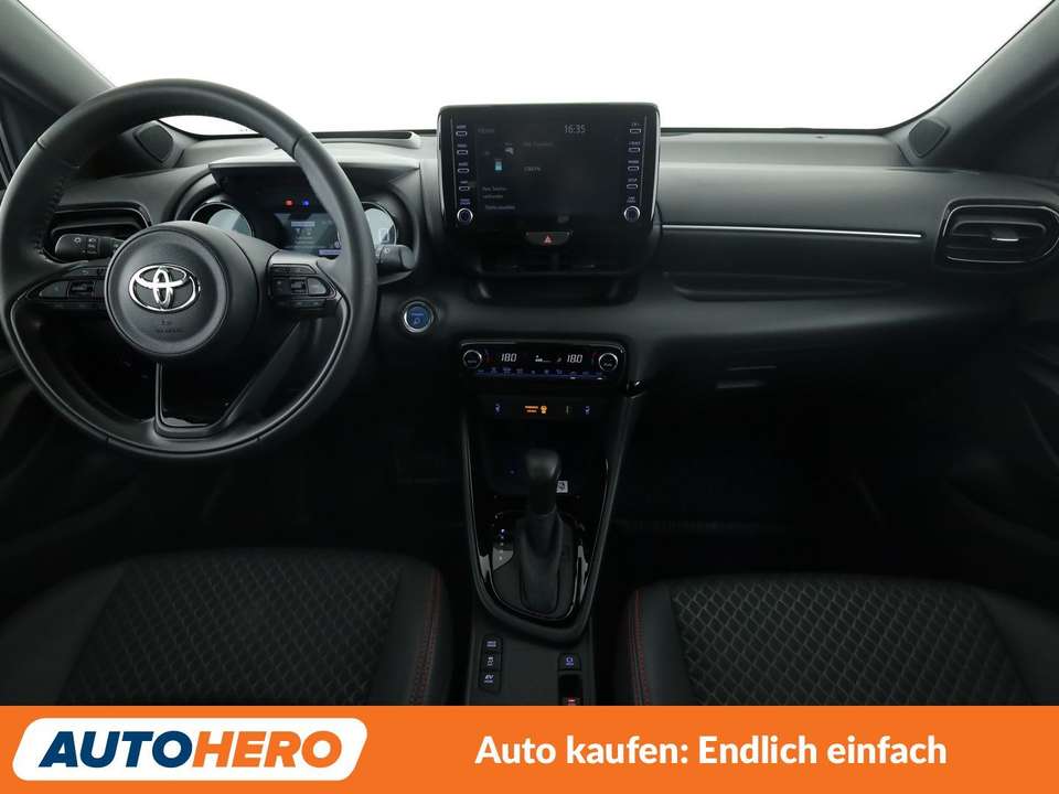 Toyota Yaris - Imagem 12