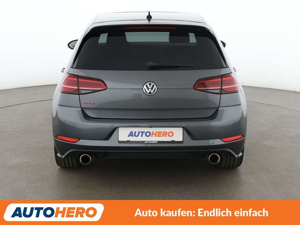 Volkswagen Golf GTI - Imagem 5