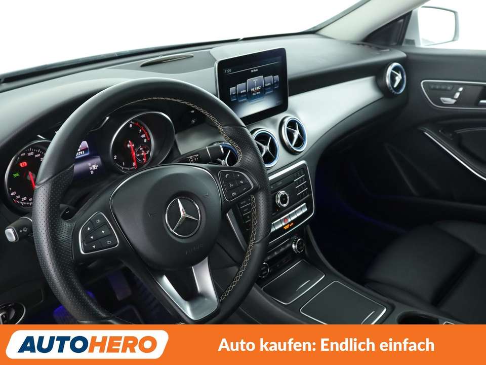 Mercedes-Benz CLA 250 - Imagem 11