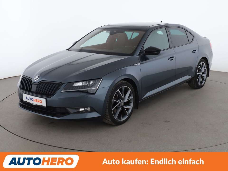Skoda Superb - Imagem 1